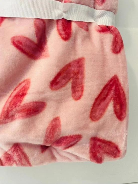 Adirondack Baby by Berkshire Nursery Blanket Pink with Pink Hearts - Picture 11 of 12